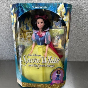 Muñeca Barbie Blancanieves y los siete enanitos Walt Disney 1992 de colección. - Imagen 1 de 3