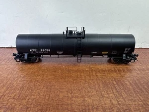 HO Scale 1630-2 Atlas 23,500 Gal Tank Car Diamond Shamrock # ACFX 89058 - Picture 1 of 8