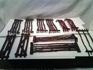 1950's 1960's MARX? Playset Fence Corral 17 pieces - Picture 1 of 9