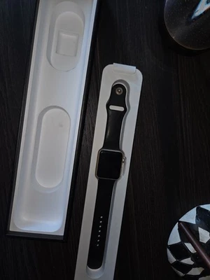 Apple Watch Series 3 42mm Black Sport Band Rose Gold Won't Turn On - Image 1 of 4
