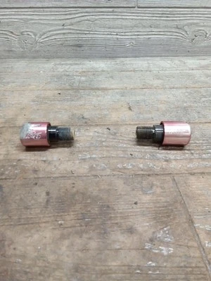 2003 03 03-05 Yamaha YZF-R6 YZFR6 Front Hand Grip Screw In Bar Ends  - Image 1 of 4