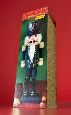 Nußknacker Weihnachten Handbemalt NEU OVP Holz ca. 43 cm Traditionell Deko - Bild 1 von 4