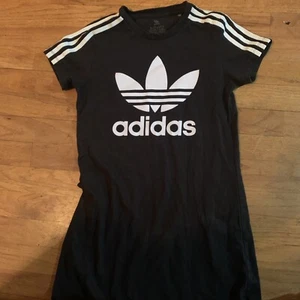 Adidas Black Dress Child Size 11 - Picture 1 of 3