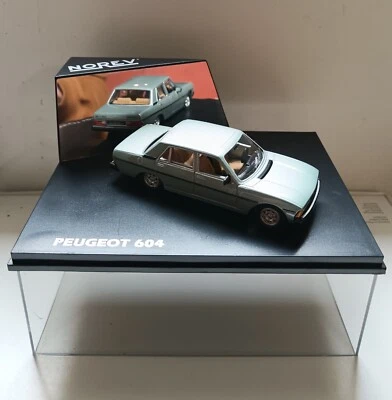 Coffret Peugeot 604 Gris  Norev 1/43 - Photo 1/4