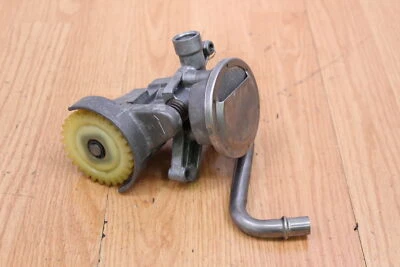 Yamaha Royal Star Tour Deluxe XVZ 1300 1999 bomba de aceite Foto 1 de 4