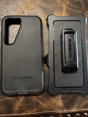 OtterBox Galaxy S23 Defender Series Case Black - Image 1 of 4