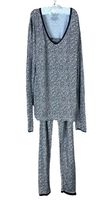 Cuddl Duds (Sz S) Chill Chasers Long Sleeve Pajama Pant Set Artsy Animal - Image 1 of 4