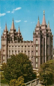 Mormon Temple Salt Lake City Utah UT Temple Square Postcard - Picture 1 of 2