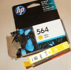 HP 564 Ink Cartridge, Yellow, CB320WN (USED, AS IS), Exp 08/2020 - Picture 1 of 3