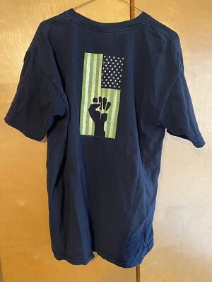 Vintage 2004 Green Day T-Shirt Men's L - Image 1 of 4