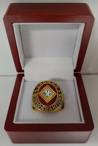 Jim Brown - 1964 Cleveland Browns NFL Championship Ring With Wooden Display Box Cover