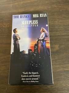 Sleepless in Seattle - VHS 1993 - TOM HANKS AND MEG RYAN - Cult EUC - Picture 1 of 4