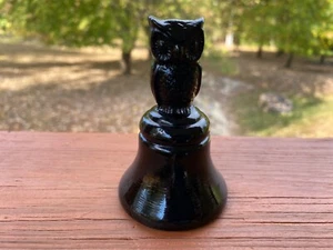 Boyd Crystal Art Slag Glass Owl Bell #19 Ebony Black 4-3-84 Made in USA - Picture 1 of 3