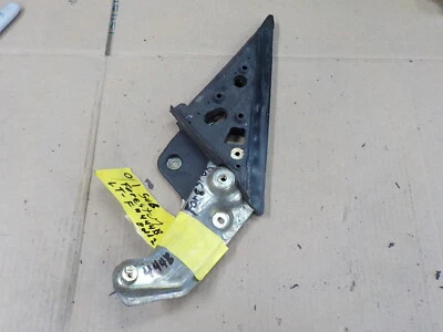 Soporte de espejo retrovisor delantero izquierdo Subaru Forester 2001 soporte 444b b2 probabilidades  Foto 1 de 4