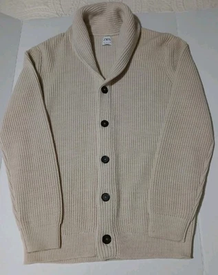 Cárdigan tejido con cable frontal botón cuello chal Zara para hombre talla L Preppy acadamia  Foto 1 de 4
