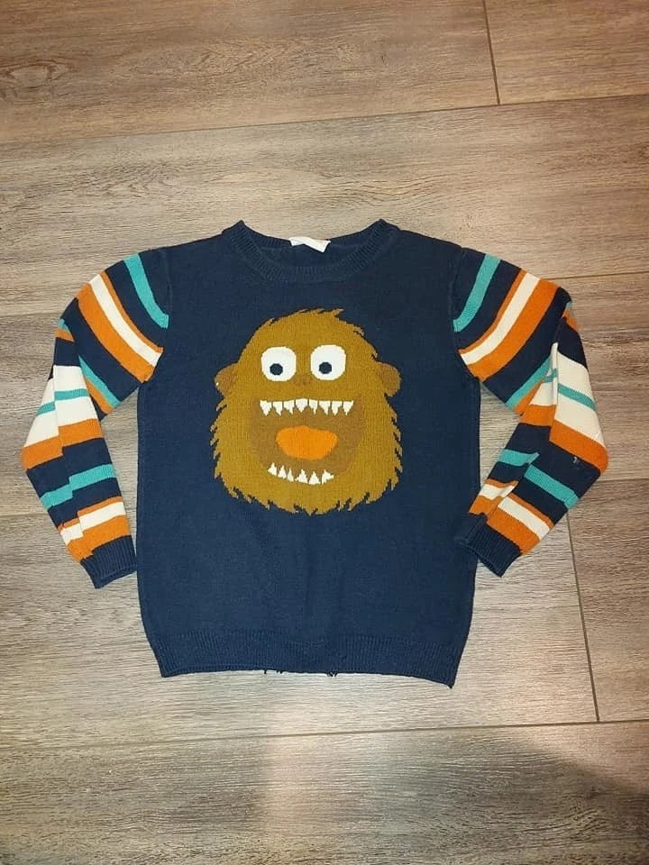 Suéter de punto fino Crazy 8 Monster talla 4t usado en excelente estado Foto 1 de 1