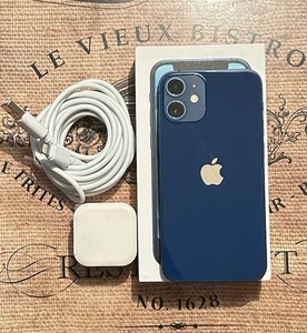 (100%) iPhone 12 Mini 256G - Excellent état + accessoires. - Photo 1 sur 10