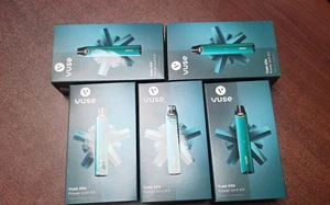 5 Vuse Charge Cable Magnetic USB Charging Power Cord And Tray Teal WYSIWYG - Picture 1 of 1