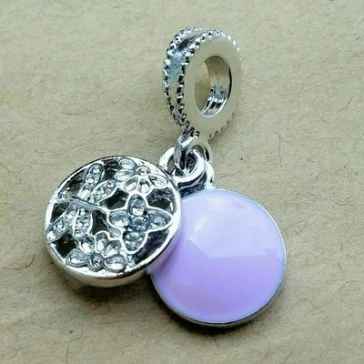 1 PRIMAVERA CIRCONITA CÚBICA Libélula Mariposa Flor Lavanda Púrpura Esmalte Dije Europeo Foto 1 de 4