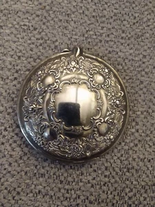 Vintage Large metal Silver colored Compact Mirror And compact ( missing ) - Picture 1 of 3