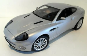 Kyosho 1/12 Scale Diecast 08603S2 Aston Martin V12 Vanquish Road Version Silver - Picture 1 of 9