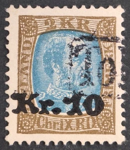 1929 Iceland 10Kr on 2Kr blue & olive brown King Christian IX stamp Used SG150 - Picture 1 of 2