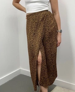 Jones NY Vintage Women’s 90’s Zebra Print Tiger Print Wrap Midi Skirt Size L - Picture 1 of 9