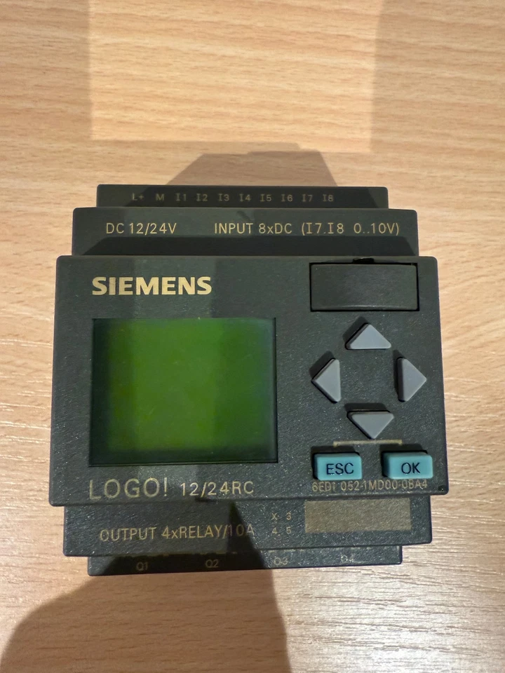 Siemens Logo 6ED1 052-1 MD00-0BA4 - Bild 1 von 4