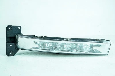 Luz antiniebla delantera derecha lado pasajero 15-18 Dodge Charger Police OEM 5115 Foto 1 de 4