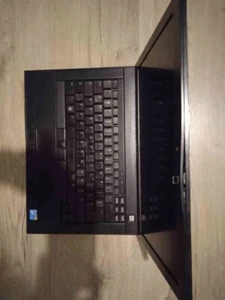14.1" Dell Laptop E6400 Vintage Intel Core Duo 2.26Ghz P8400 4GB RAM 120GB HDD - Zdjęcie 1 z 4