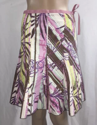 Falda Hazel Pequeña Pastel Abstracto Diseño Floral Hasta la Rodilla Linda Primavera Colores Foto 1 de 4