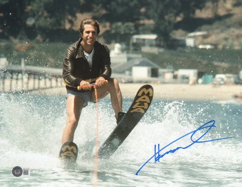 HENRY WINKLER SIGNED AUTOGRAPH HAPPY DAYS 11X14 PHOTO BECKETT BAS FONZIE Cover