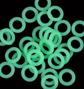 Anillos brillantes para caña de pescar. Anillo de alta visibilidad con clavija para tienda de campaña al aire libre X10. Vendedor del Reino Unido - Imagen 1 de 5