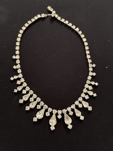 Vintage Kramer Of New York Clear Rhinestones Reviera Tear Drop Necklace Bridal - Picture 1 of 8