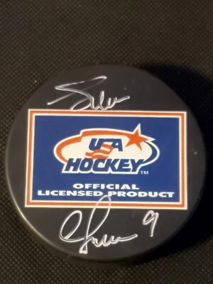 Disco firmado por Adam Graves EQUIPO EE. UU. *Auto certificado de autenticidad* Foto 1 de 2