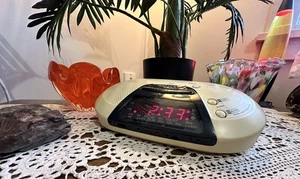 SONY Dream Machine ICF-C720 Red Digital Alarm Clock AM/FM Radio Vintage 90’s  - Picture 1 of 18