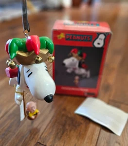 Snoopy & Charlie Brown Peanuts Rebotando Snoopy Kurt Adler Ver Video - Imagen 1 de 16