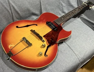 Gibson ES-125TC Cherry Sunburst 1966 (1966) (no250716) - Picture 1 of 11