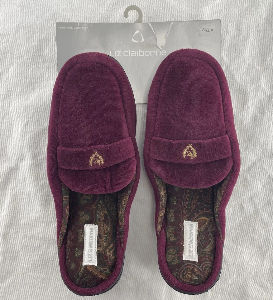 Zapatillas Liz Claiborne Mujer 9 Rojo Borgoña Forro a Cuadros Bordadas Toboganes NUEVAS Foto 1 de 4