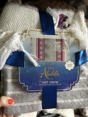 Disney Aladdin вязаный плед гладкий парящий 50 дюймов x 60 дюймов мишень ограниченное издание детский - Изображение 1 из 4