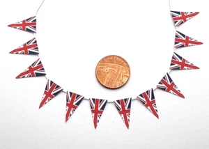 Dolls House Miniature - Union Jack Bunting (DD076) P&P Combined - Picture 1 of 4