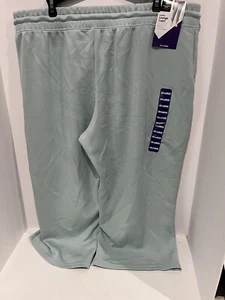 Member's Mark Women's 22.5" Inseam 4-Way Stretch Relaxed Fit Lounge Capri - Picture 1 of 3