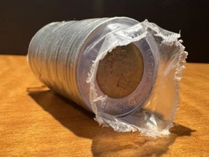 1996 Canada Roll Of  $2 DOLLAR Toonies - 25 Coins - Picture 1 of 3