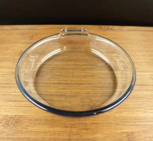 Pyrex Flameware 817-B Blue Glass Skillet - Picture 1 of 9