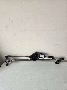 Conjunto de motor limpiaparabrisas Toyota con acoplamiento OEM 2012 Scion xB - usado, buen estado - Imagen 1 de 9