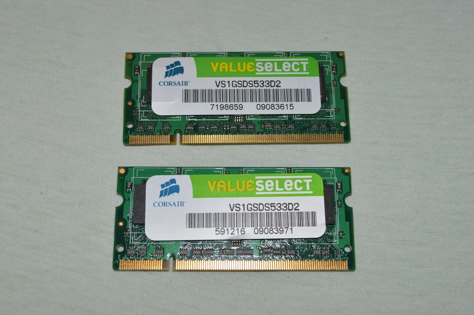 2x Corsair 1 GB SO-DIMM 533 MHz DDR2 SDRAM Memory VS1GSDS533D2 SODIMM 2GB total - Image 1 of 3