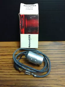 One NOS OEM Ford Motorcraft Condenser DCE-249 - Picture 1 of 6