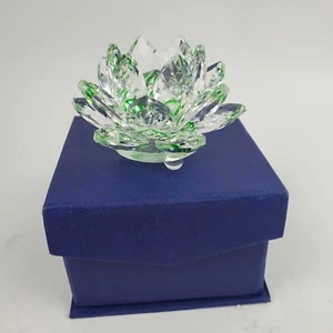 Green Hue Reflection Crystal Lotus Flower mit Box - Bild 1 von 8