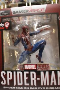 Diamond Select Marvel Gallery Gamerverse Spider-Man Taxi PVC Diorama Statue
