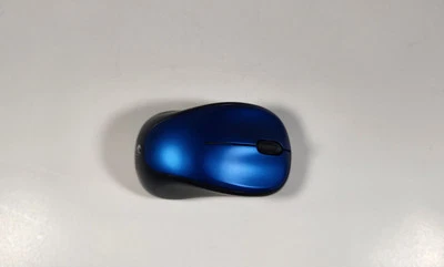 LOGITECH M317 BLUE & BLACK 3 BUTTON 2.4 GHz WIRELESS 1000DPI OPTICAL MOUSE  - Image 1 of 4